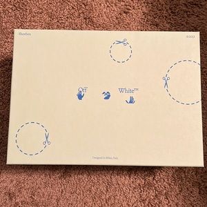 Selling because it’s a bit too big.